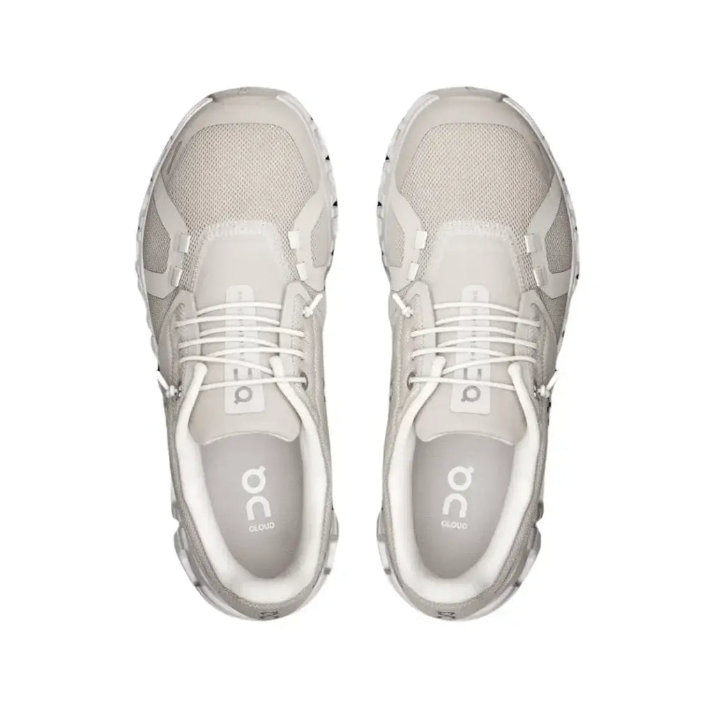 Women's Cloud 6